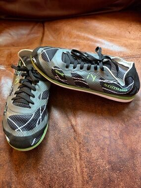 Somnio “NADA” Shoes Women’s Size 6.5-7